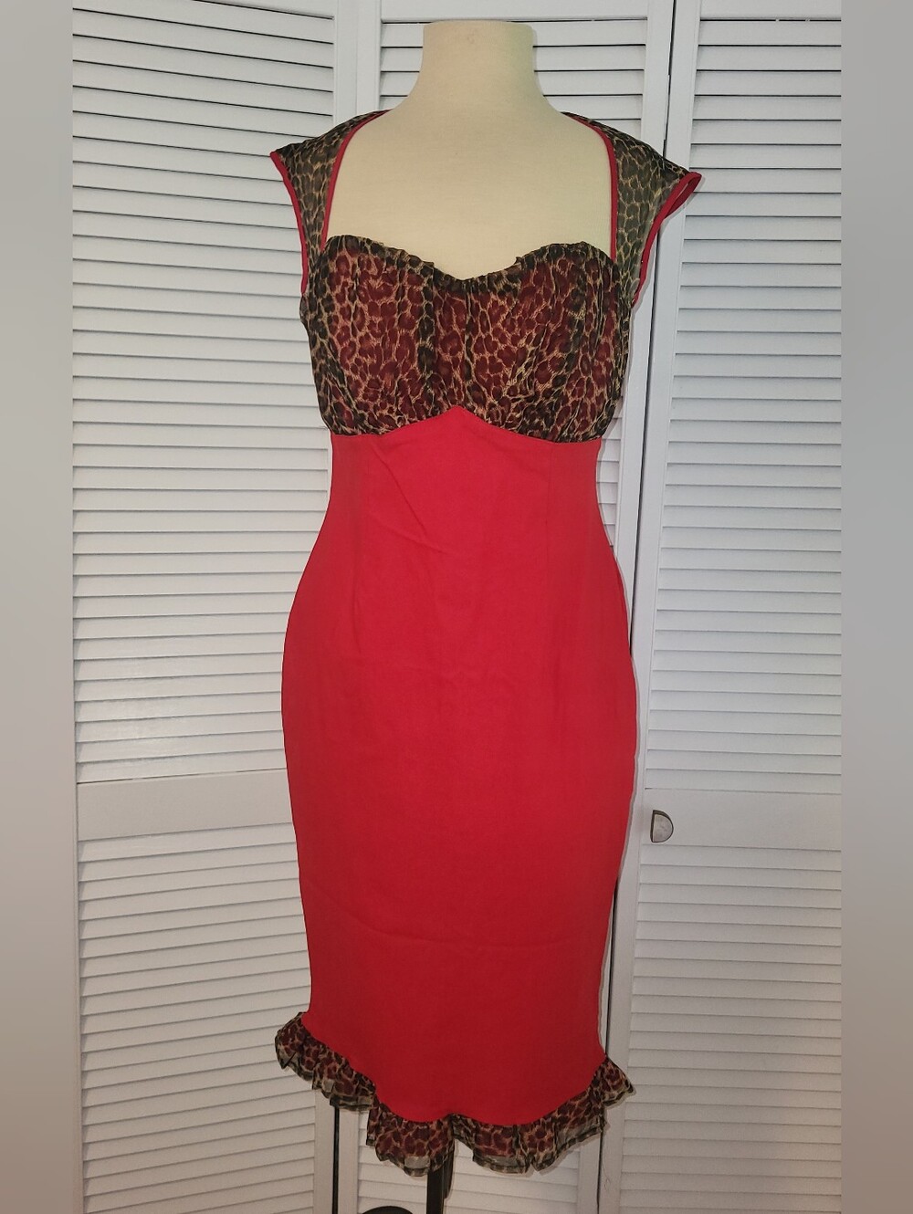 Cute Sassy Fitted Retro Dress